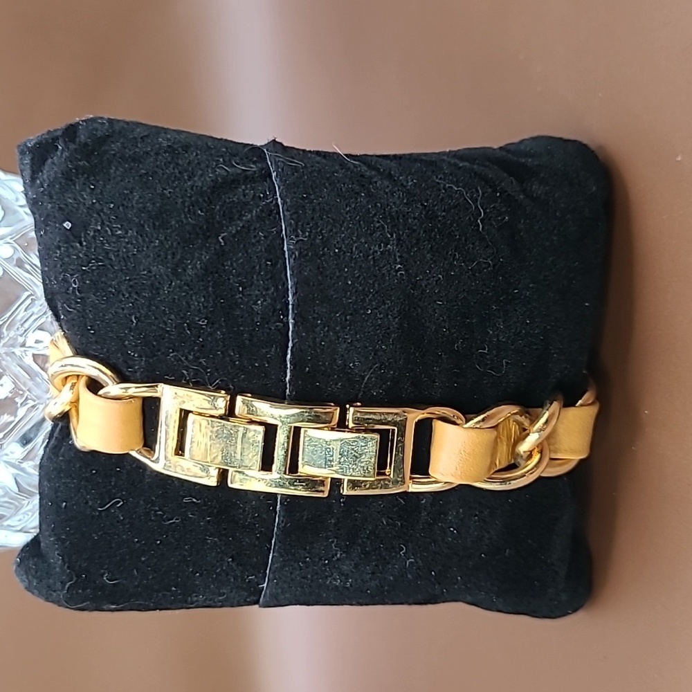 Joan Rivers new without tags watch - Picture 5 of 8